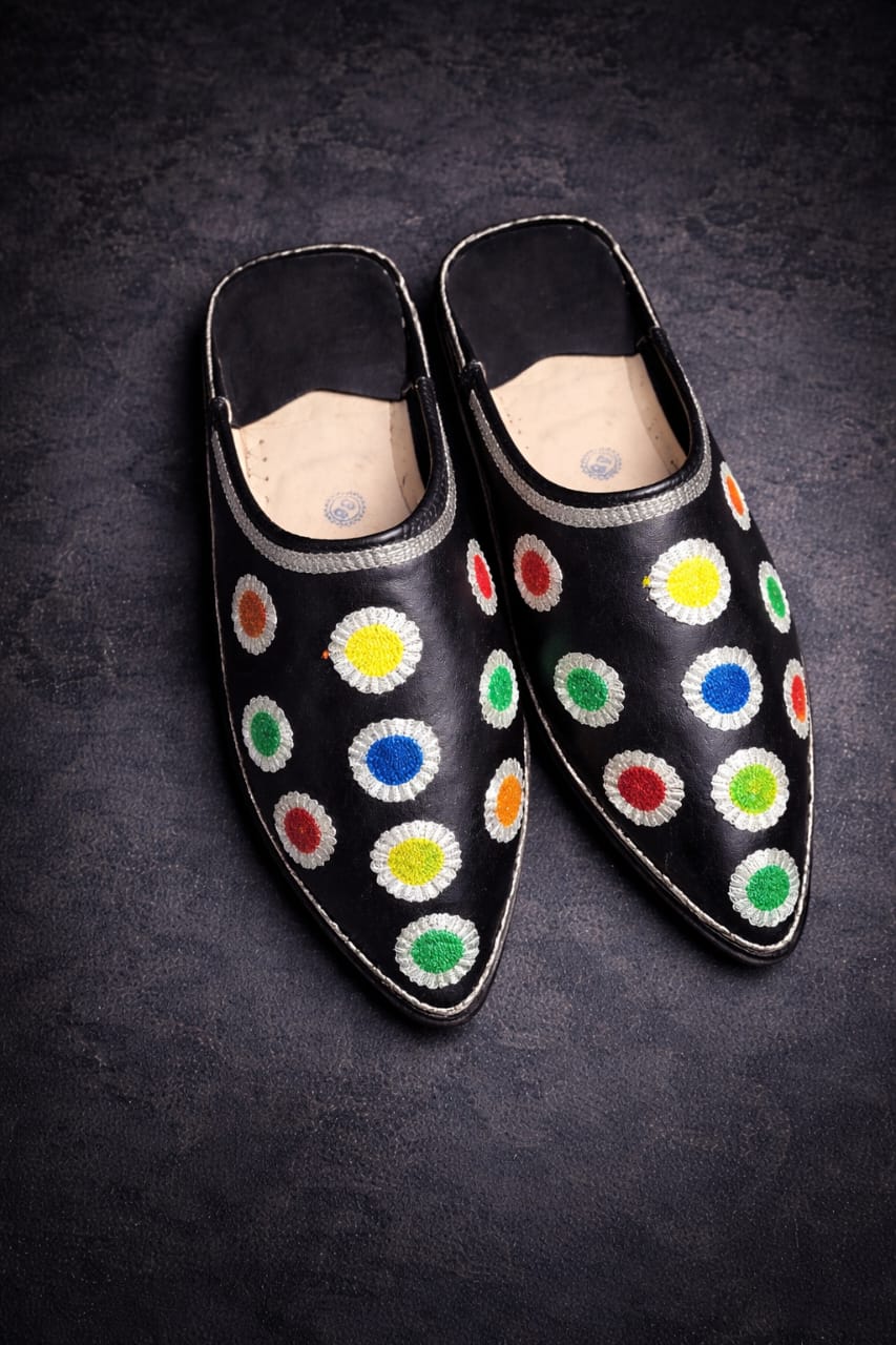 Moroccan Handmade Black Babouches – Colorful Embroidered Leather Slippers